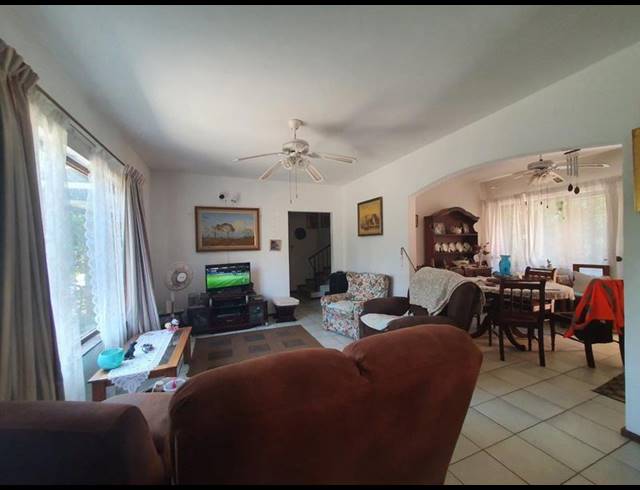 3 BEDROOM TOWNHOUSE FOR SALE IN ANERLEY